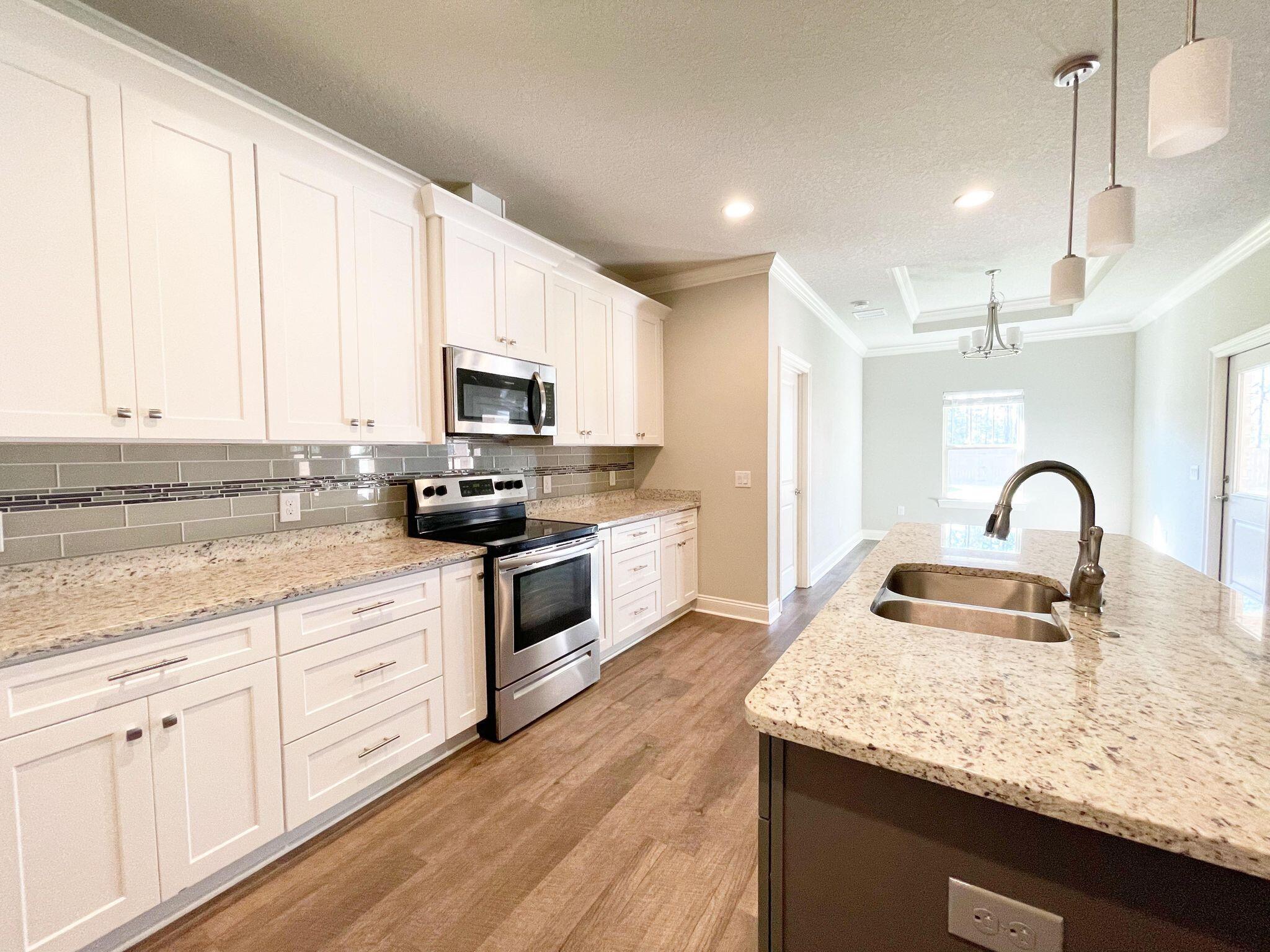METES & BOUNDS - Residential Lease
