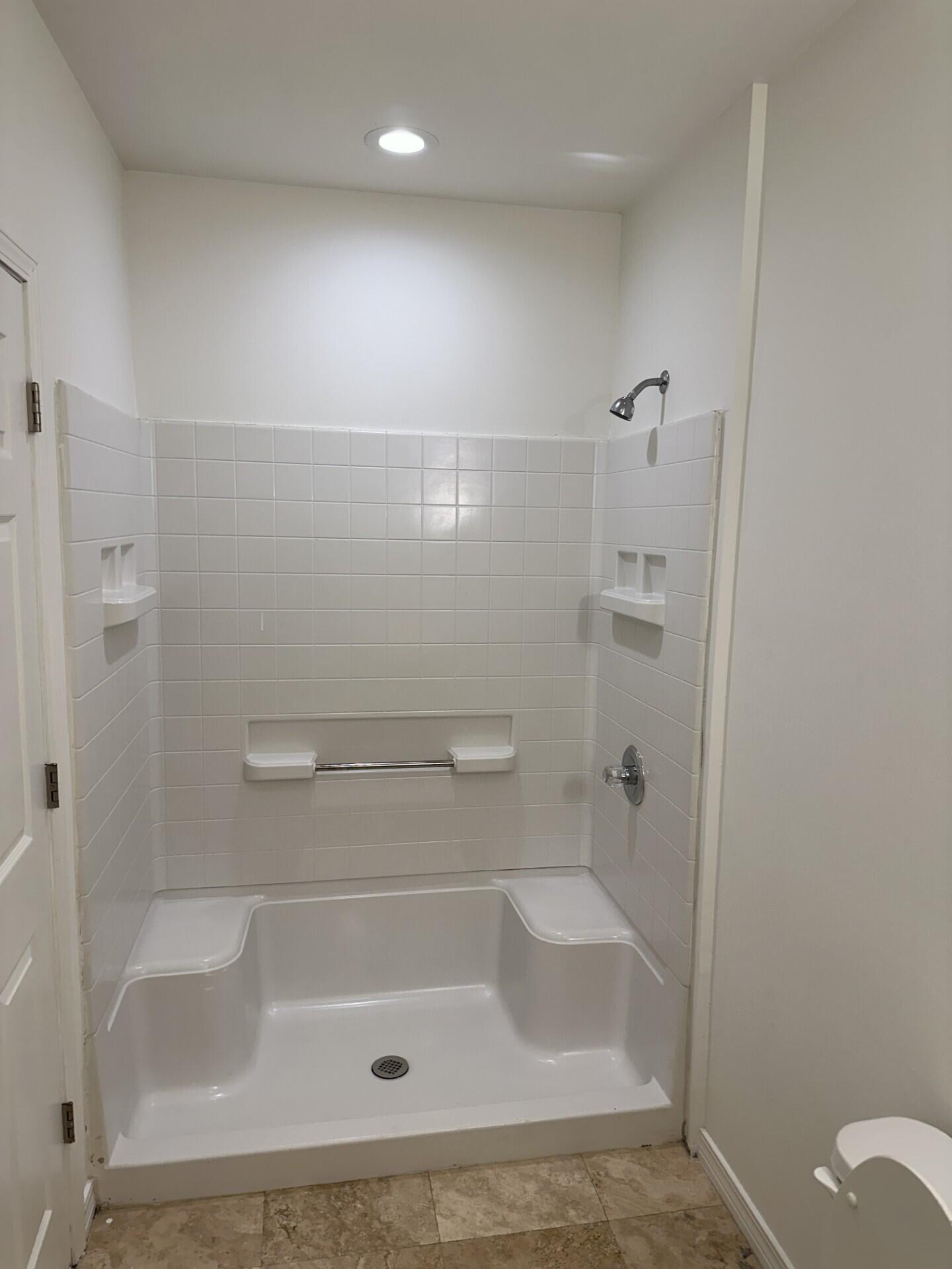 METES & BOUNDS - Residential Lease