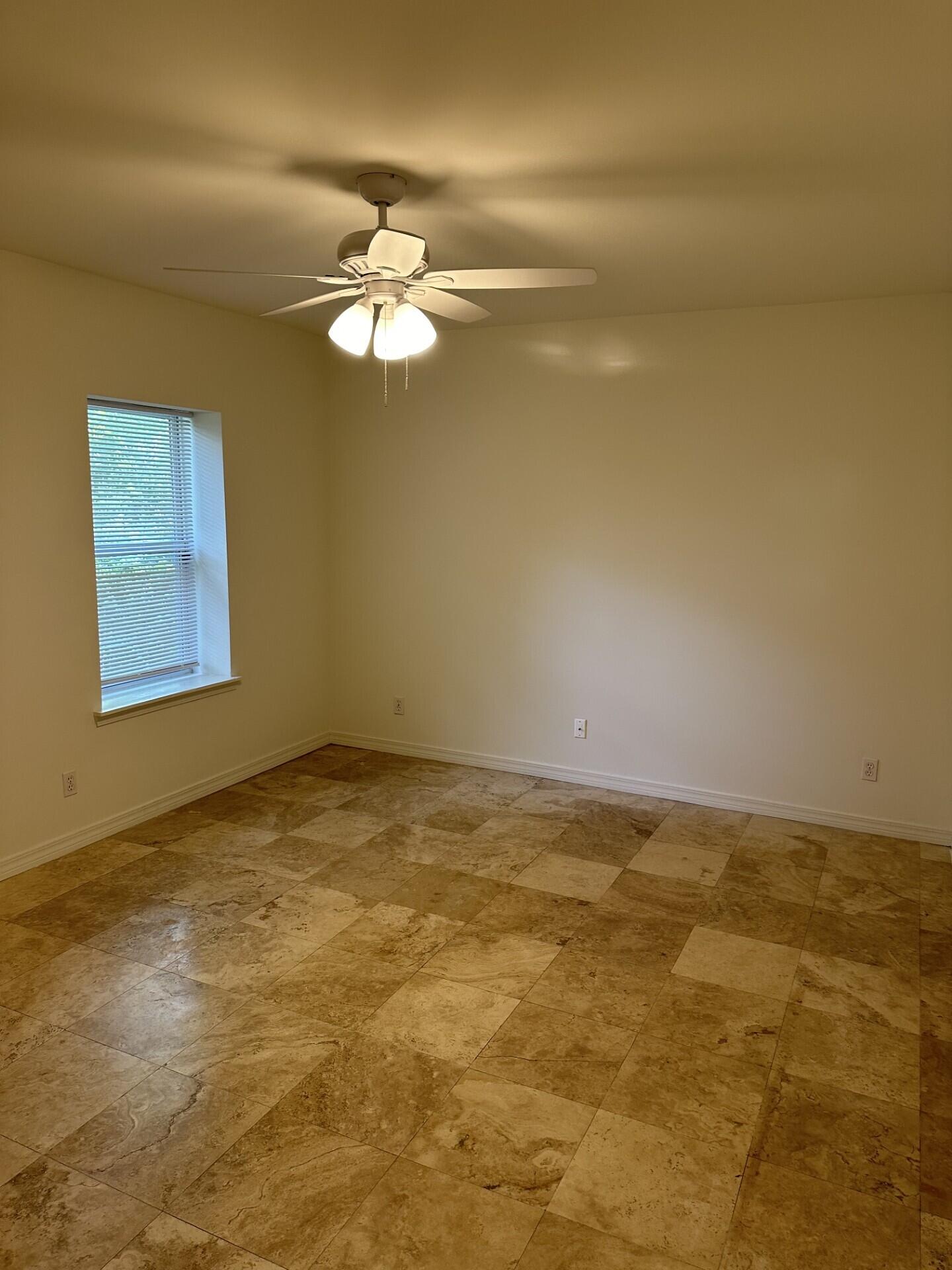 METES & BOUNDS - Residential Lease