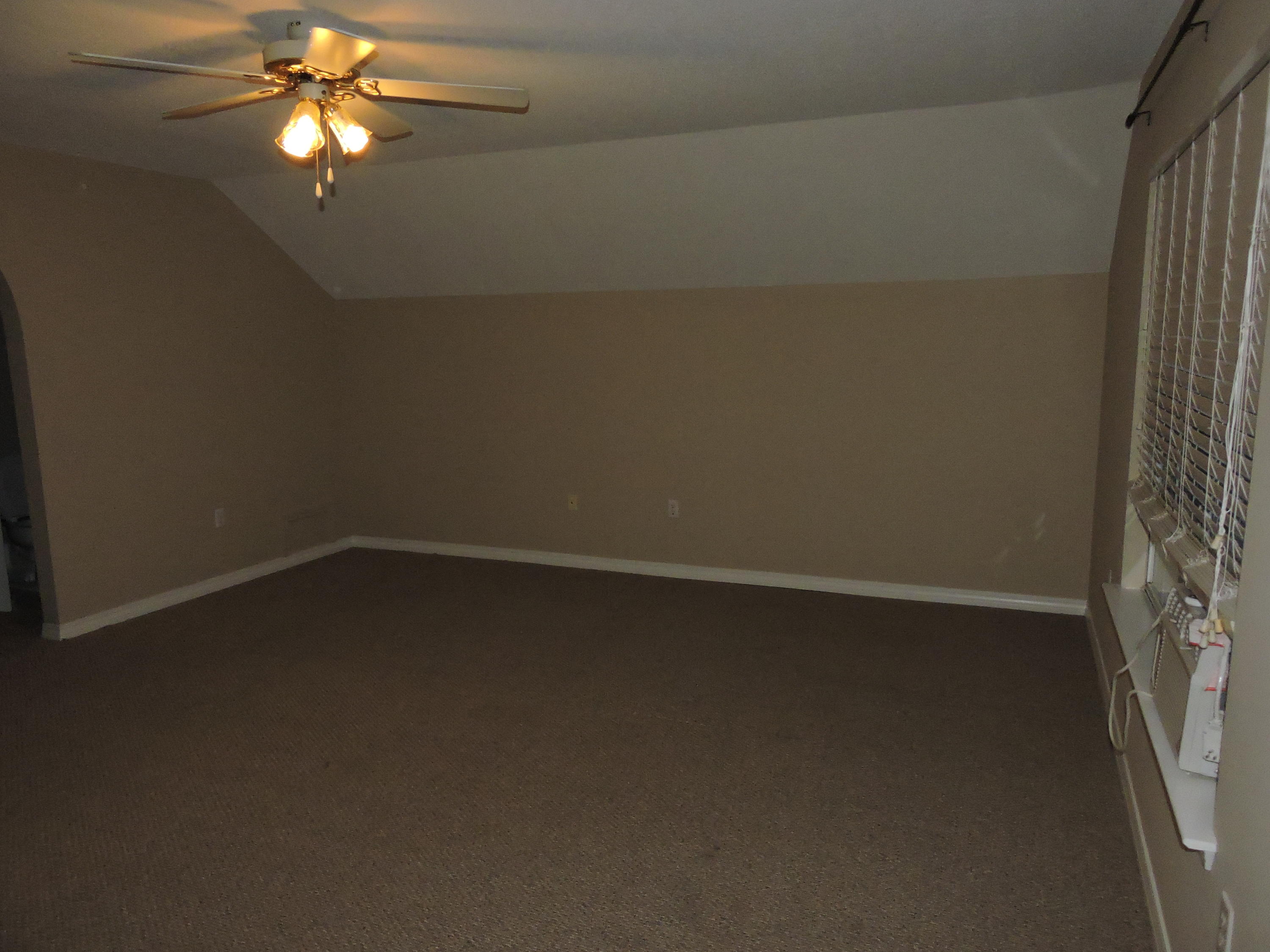 KINGS CROSSING PH II - Residential Lease