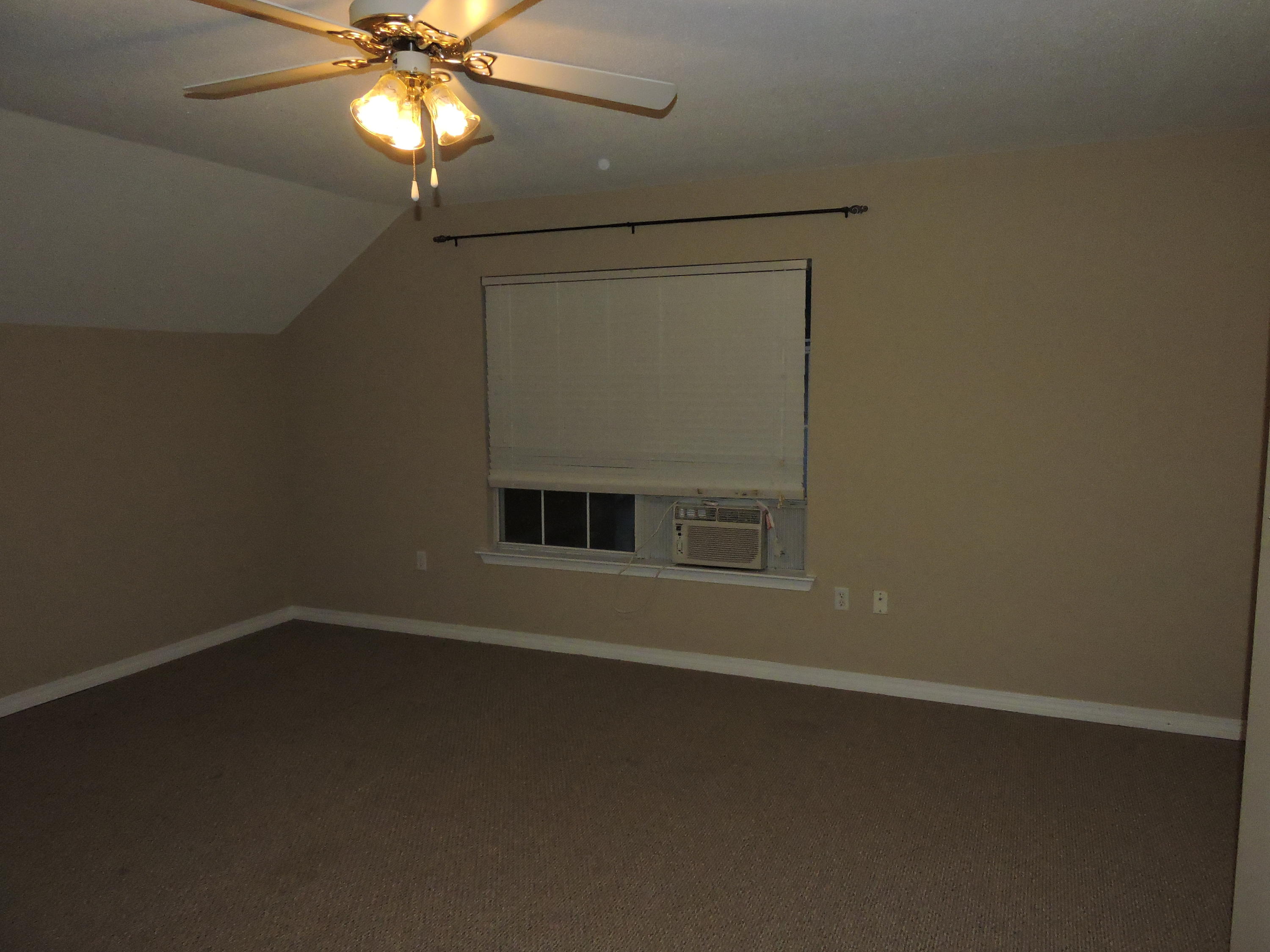 KINGS CROSSING PH II - Residential Lease