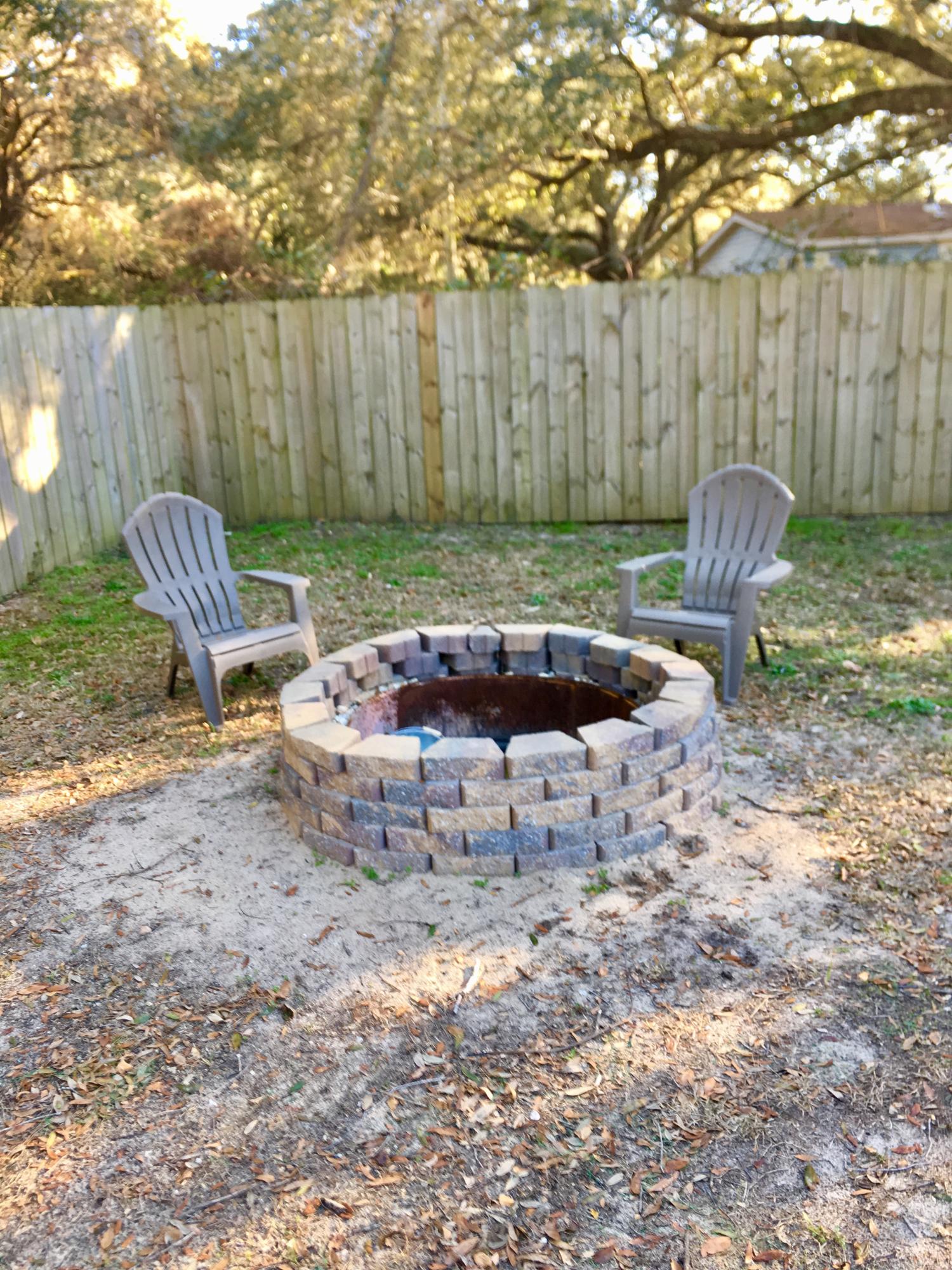 RIVER OAKS - Residential