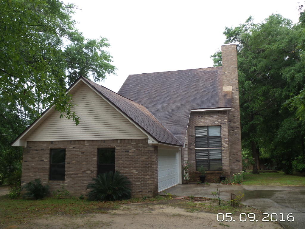 ADAMS POWELL - Residential Lease