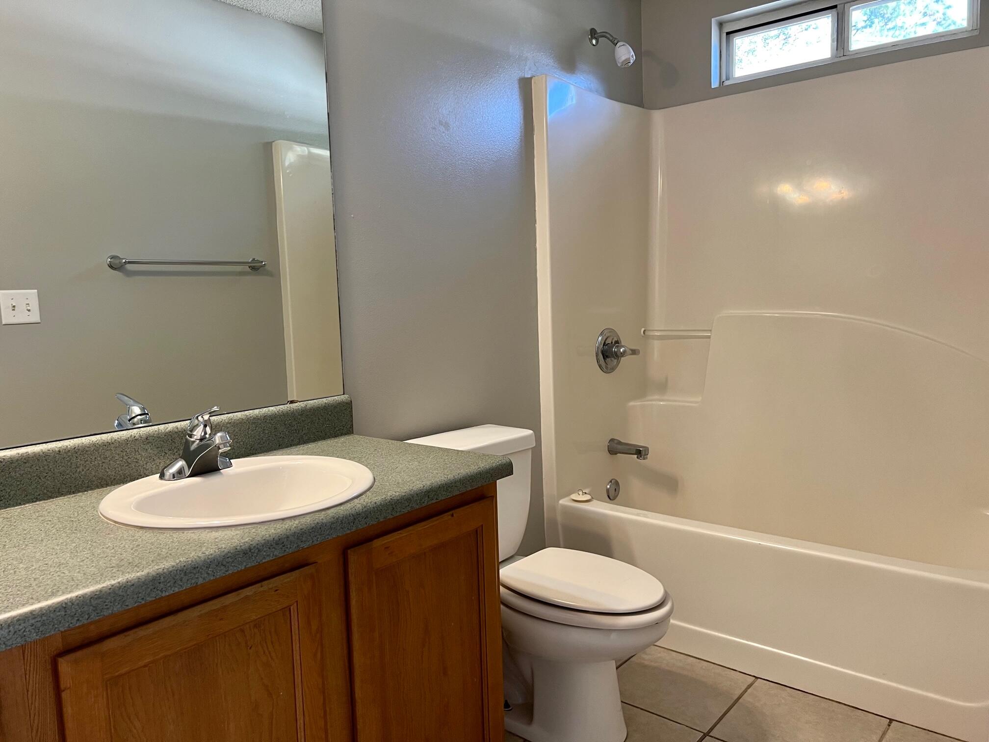 Squire Ridge - Residential Lease