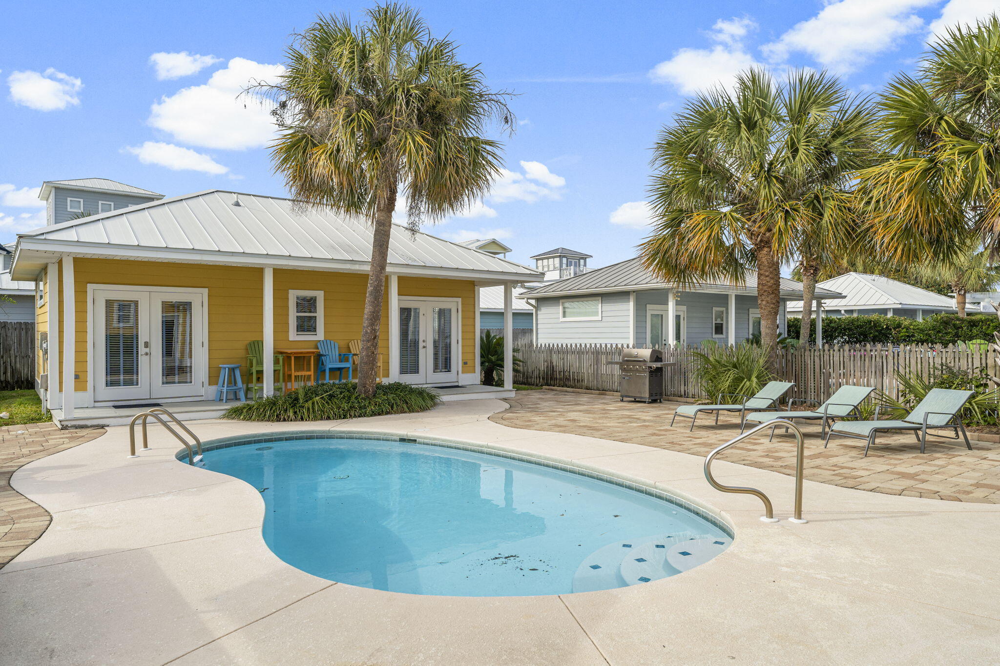 CRYSTAL BEACH - Residential