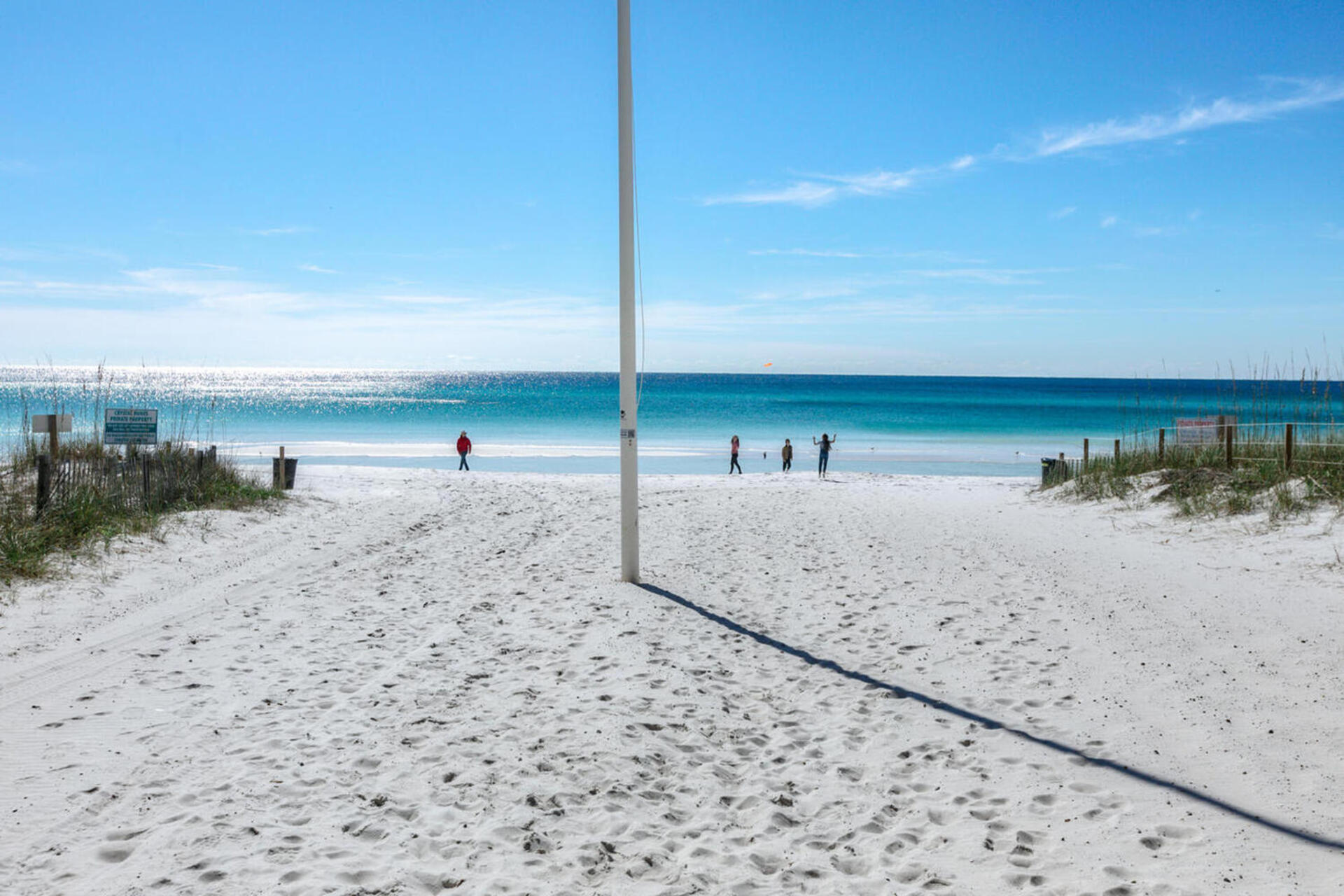 CRYSTAL BEACH - Residential