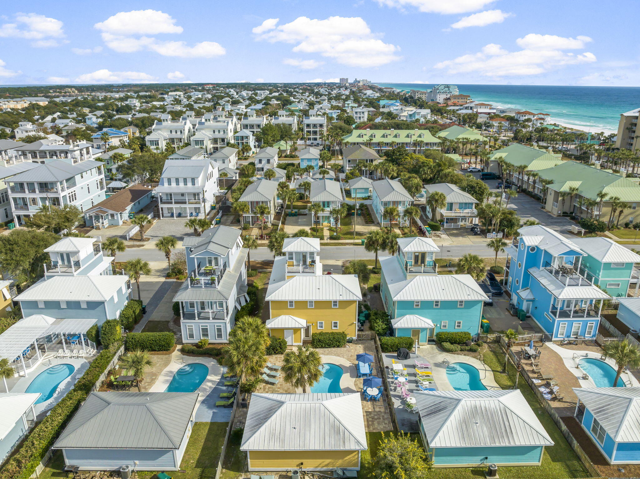 CRYSTAL BEACH - Residential