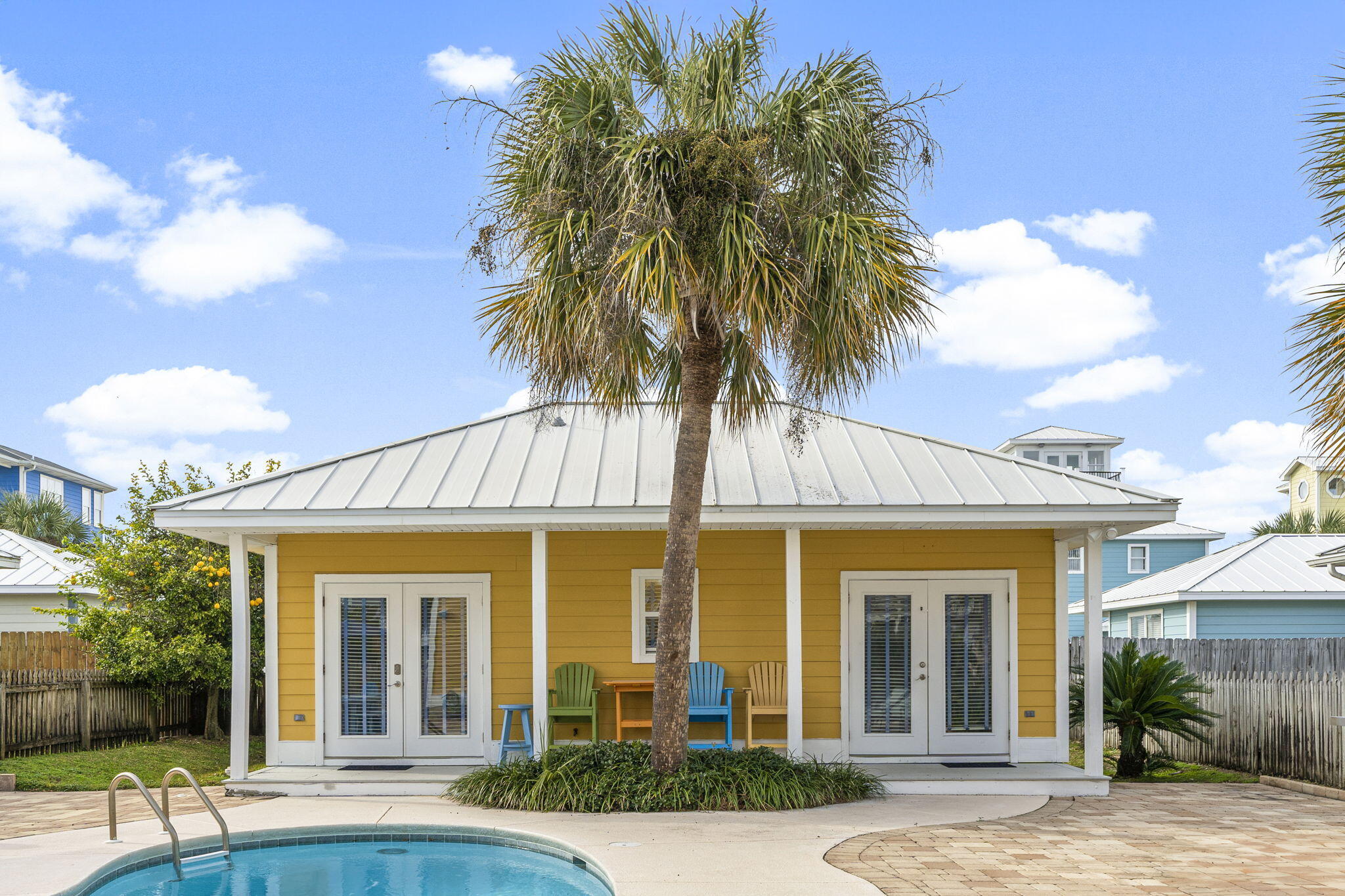 CRYSTAL BEACH - Residential