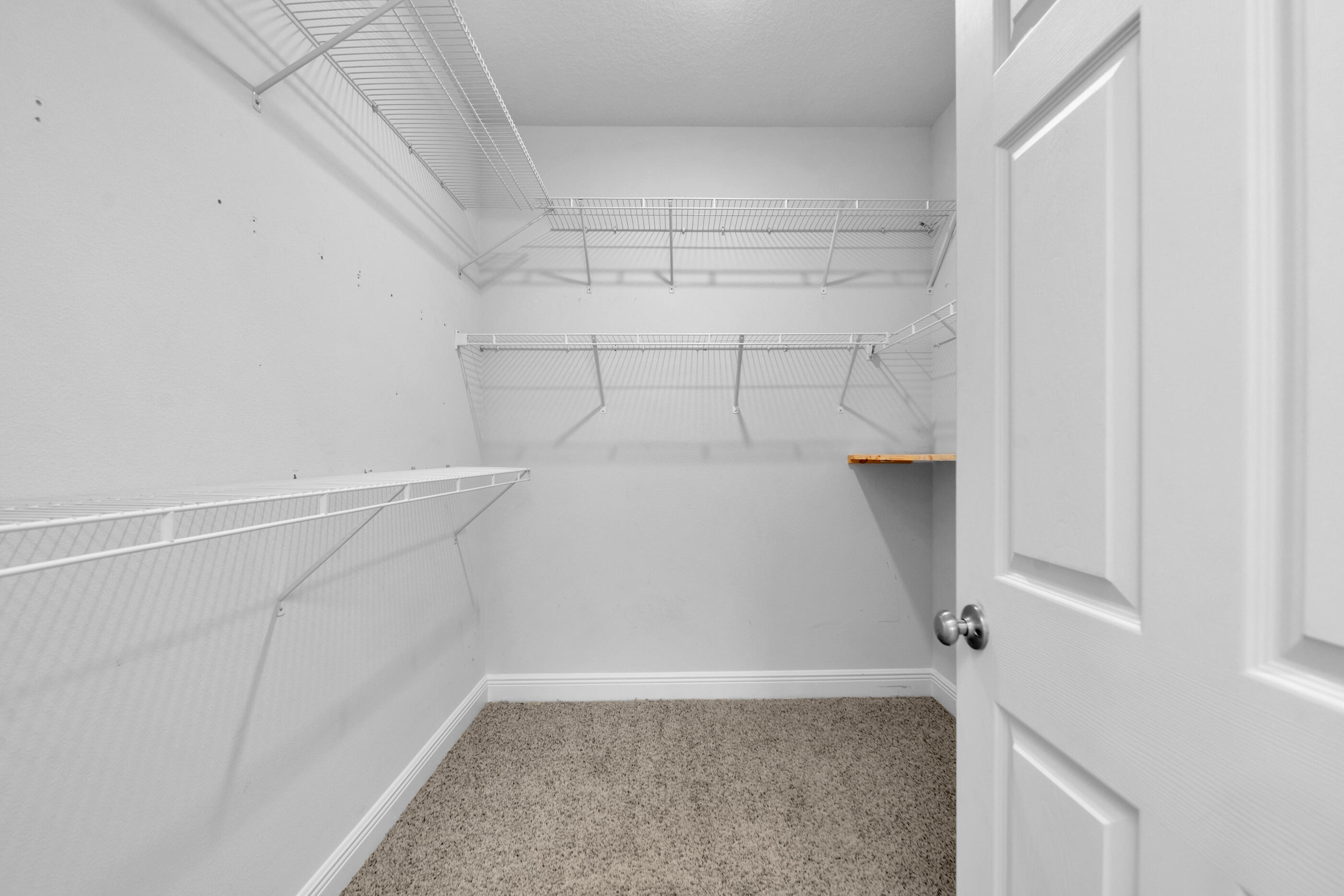 HERITAGE OAKS - Residential Lease