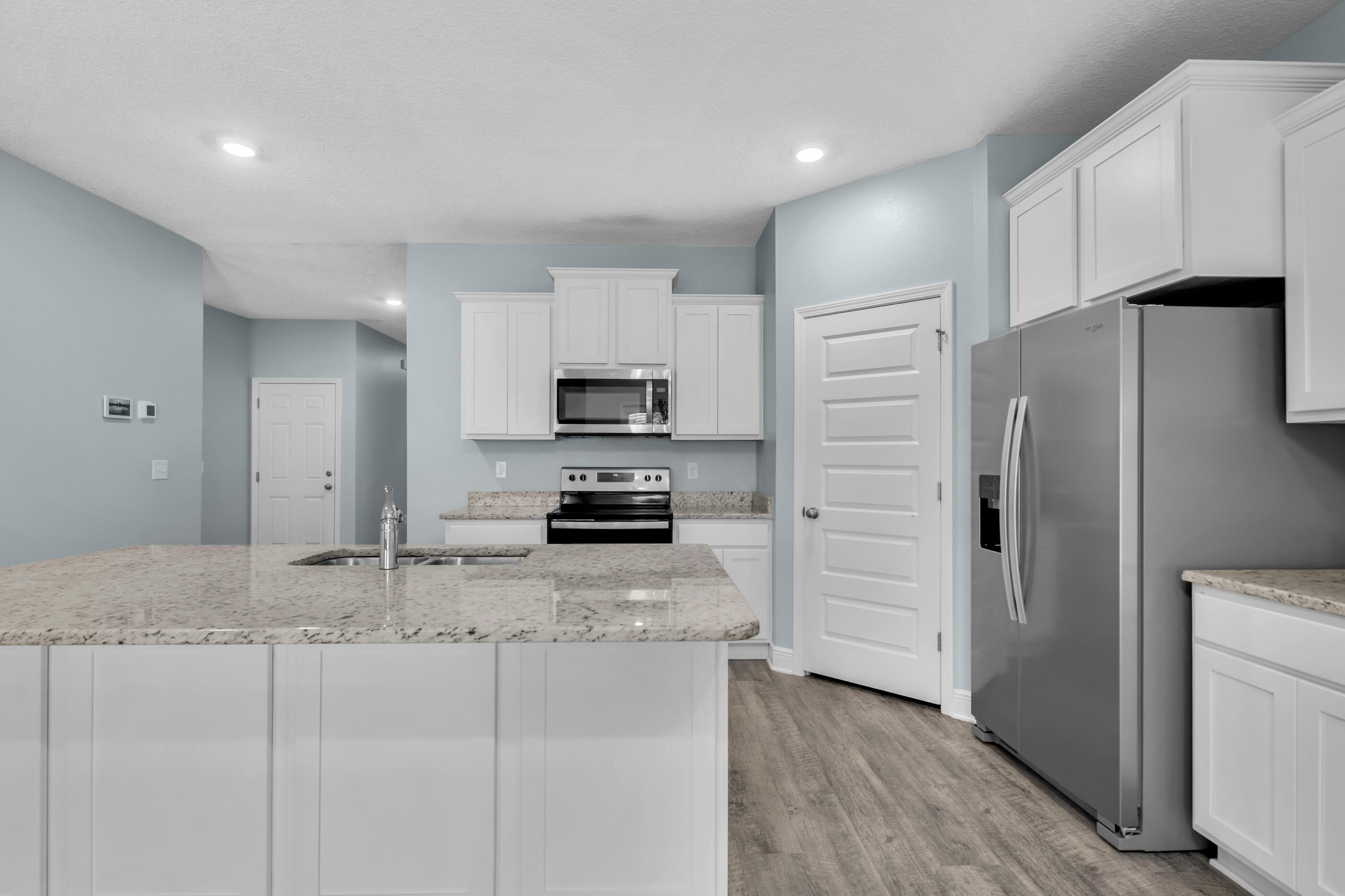 HERITAGE OAKS - Residential Lease
