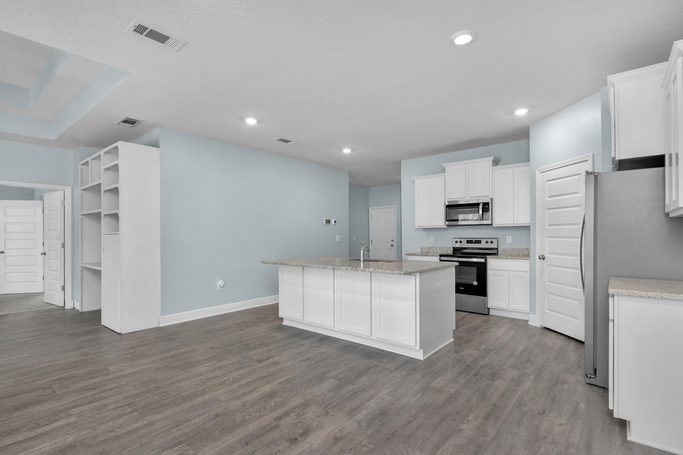 HERITAGE OAKS - Residential Lease