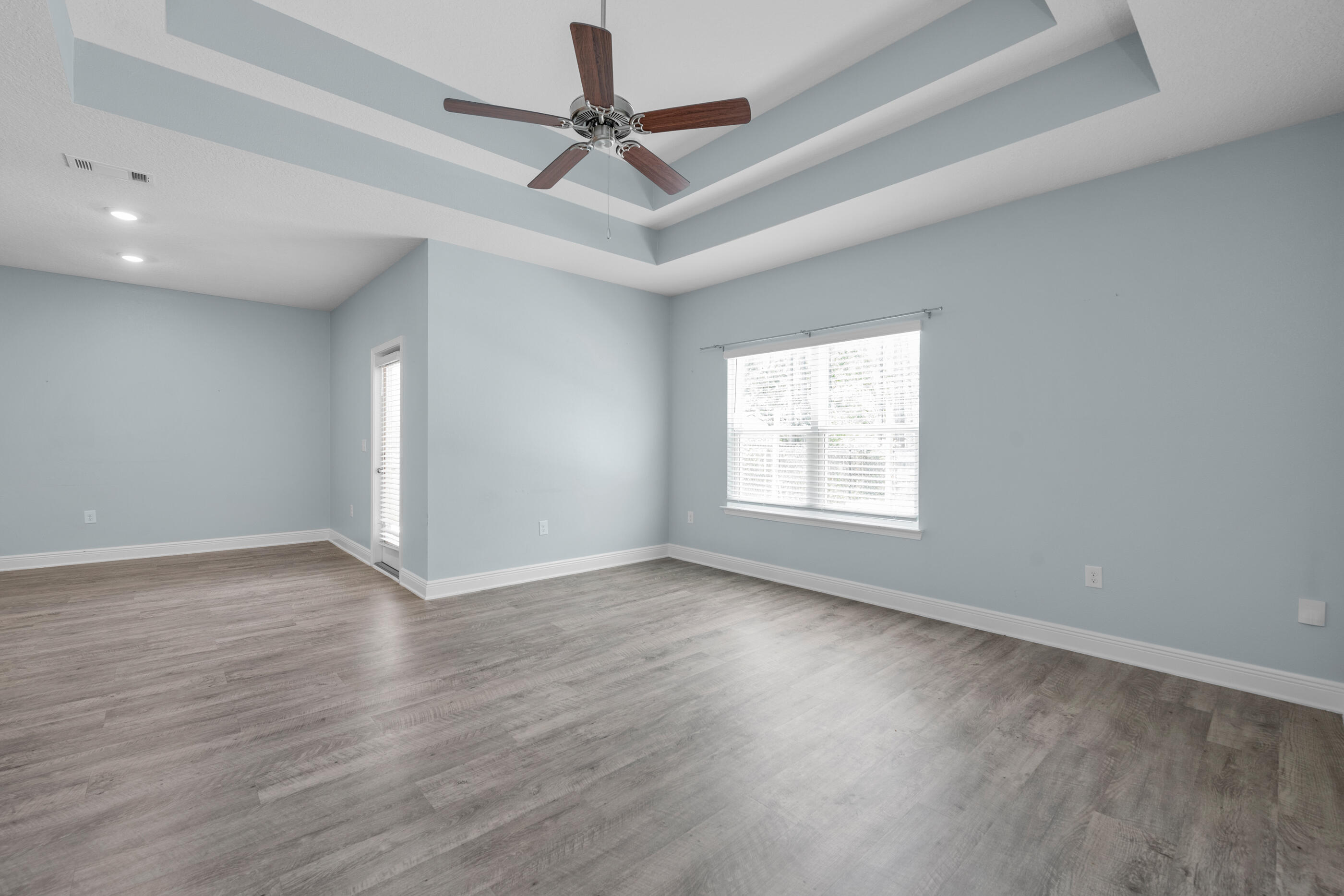 HERITAGE OAKS - Residential Lease