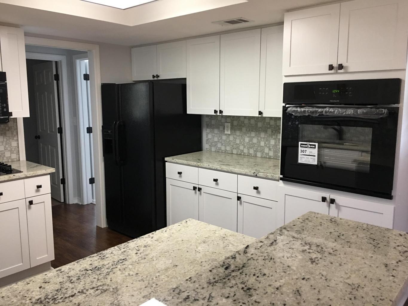 METES & BOUNDS - Residential Lease