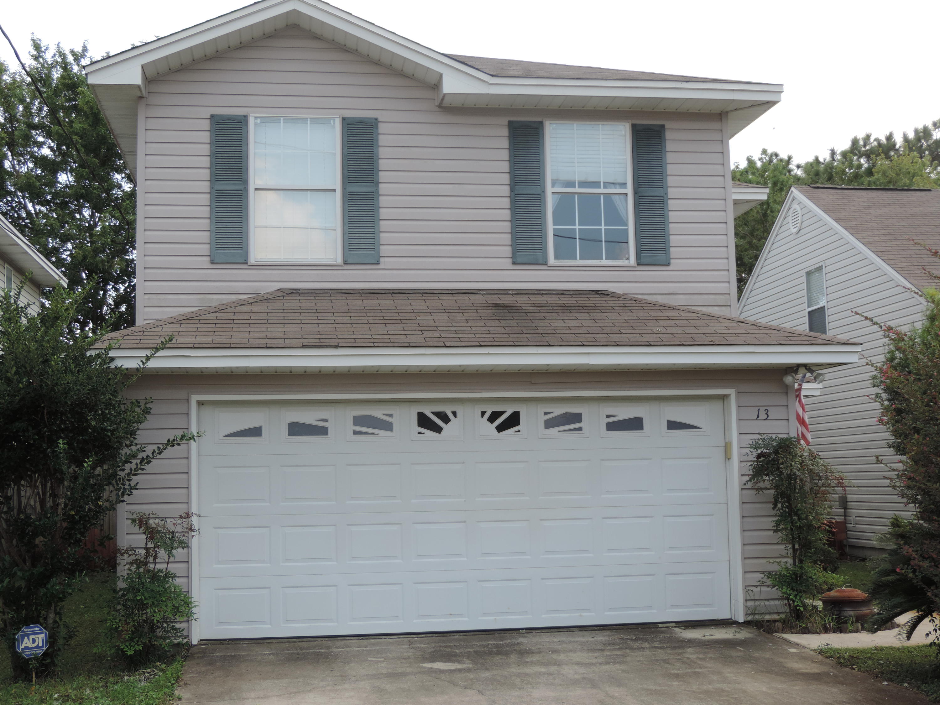 SHALIMAR COTTAGES - Residential