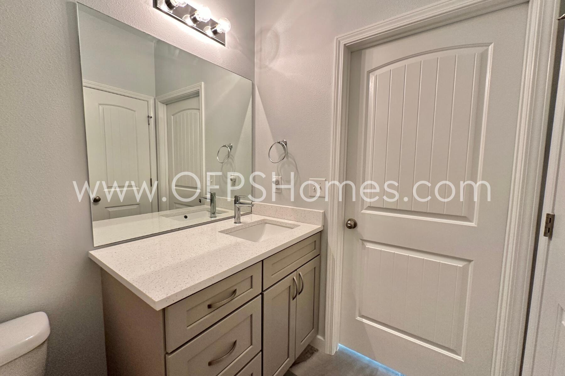 HAMMOCK BAY - Residential Lease