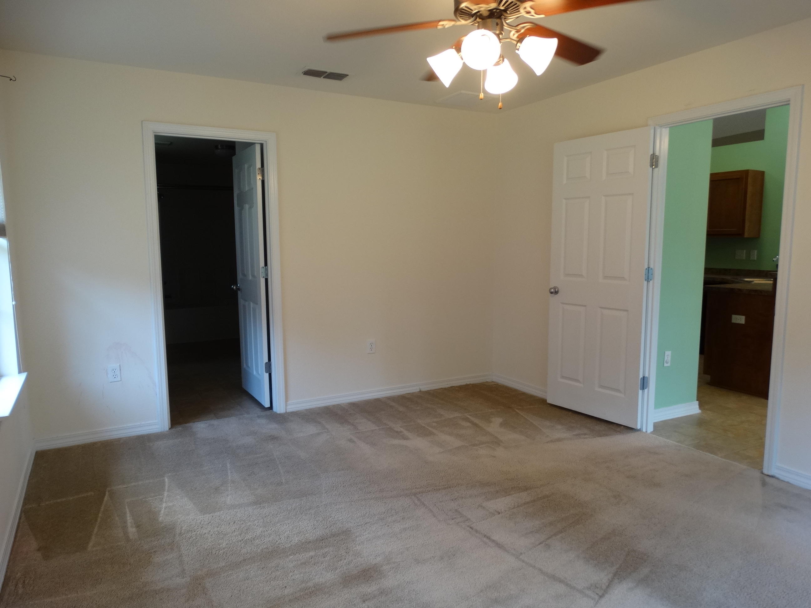 IRON GATE SUBD PHASE II - Residential Lease