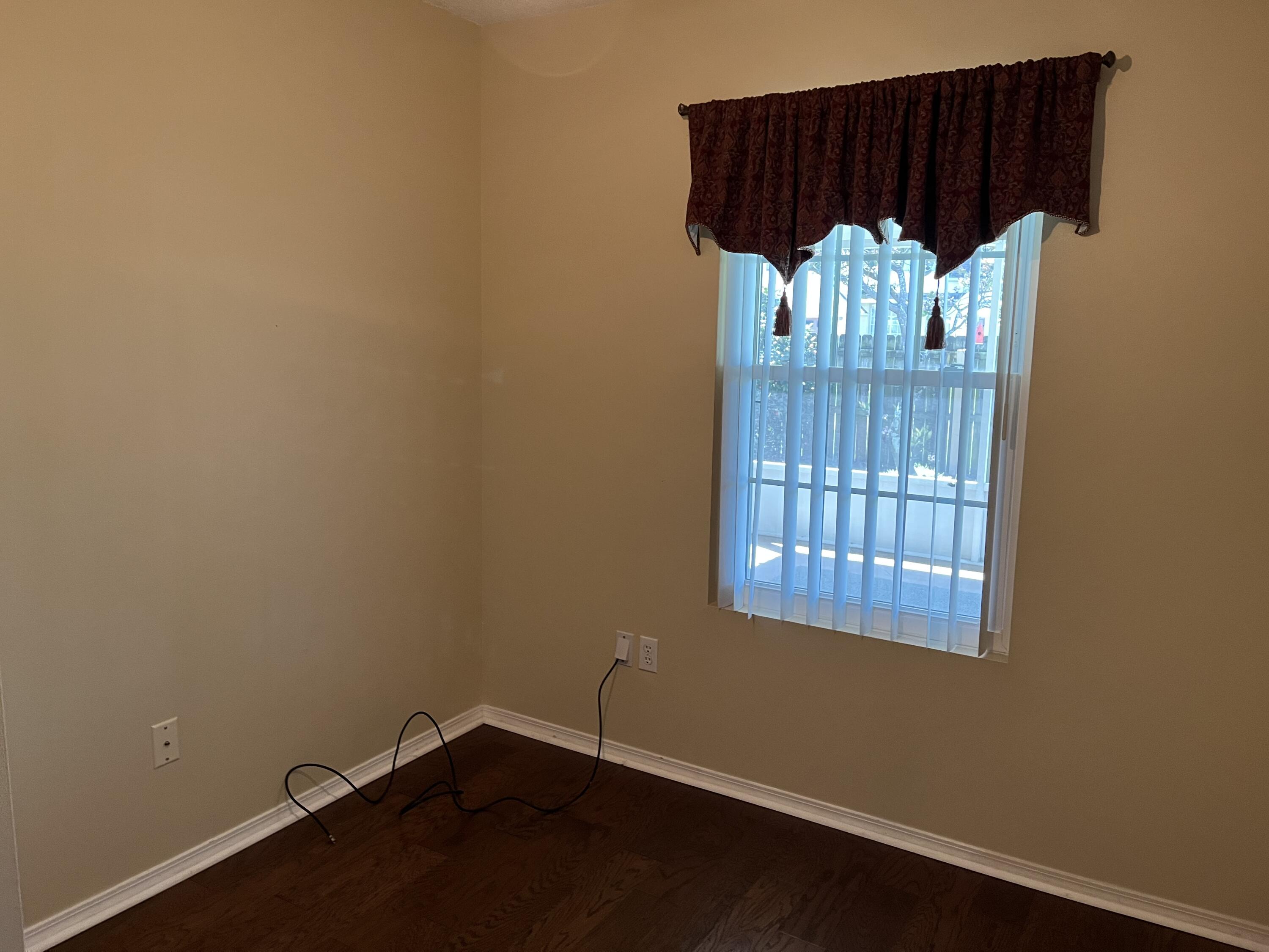 CARDINAL ESTATES - Residential Lease