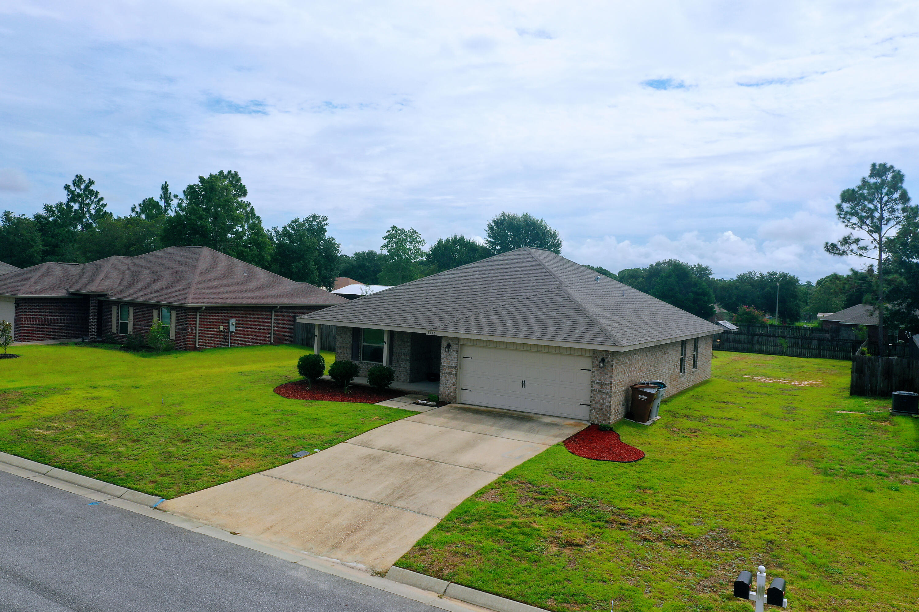 PLANTATION WOOD - Residential
