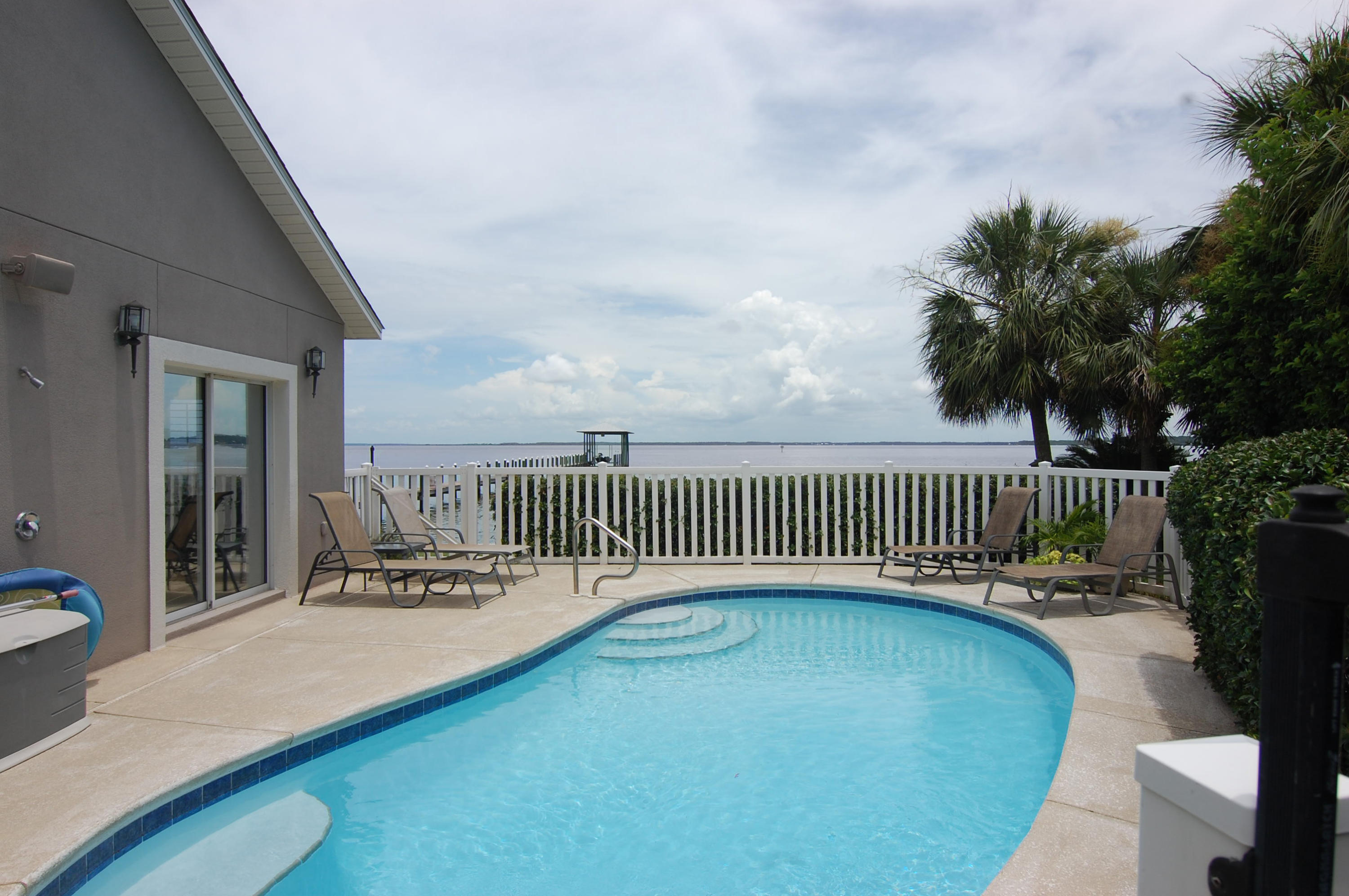DRIFTWOOD ESTATES - Residential