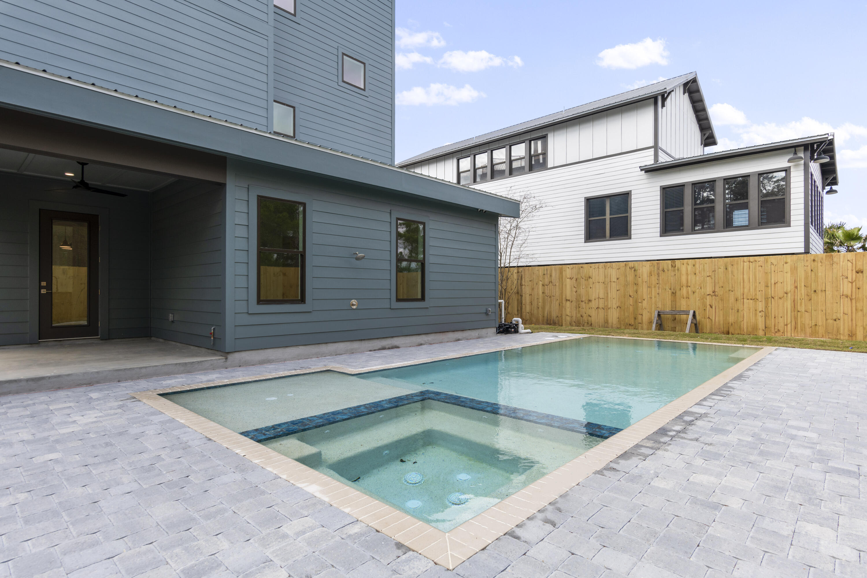 GULFVIEW HEIGHTS - Residential