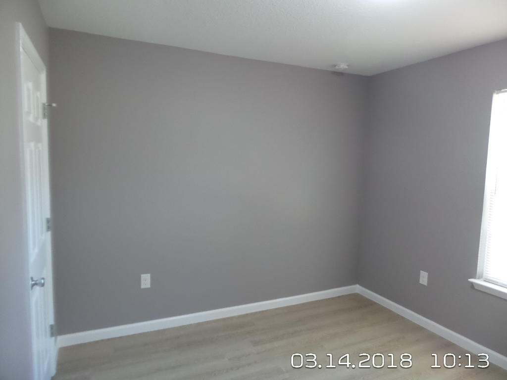 SHOAL TERRACE EST LOT 8 BLK A - Residential Lease