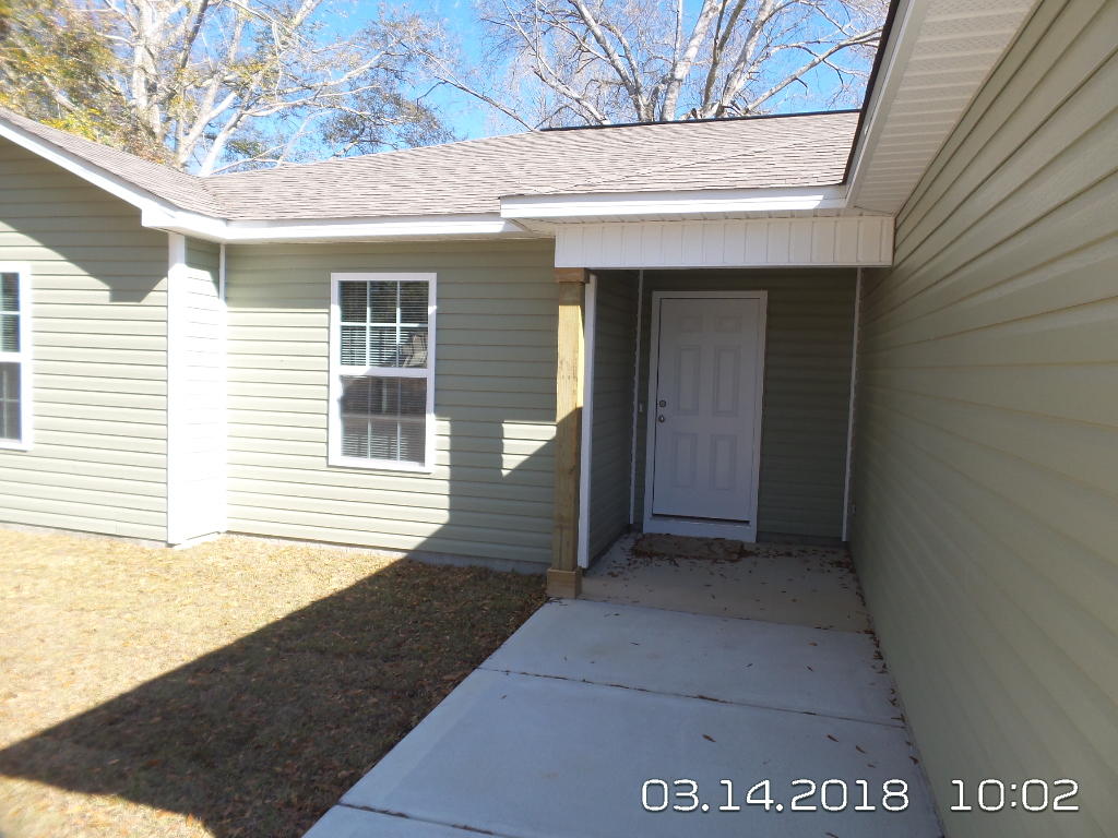 SHOAL TERRACE EST LOT 8 BLK A - Residential Lease