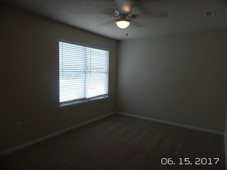 PEPPERTREE - Residential Lease