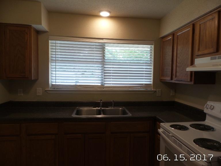 PEPPERTREE - Residential Lease