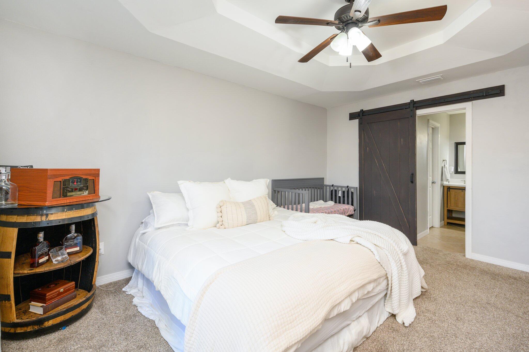 LAKE CHARLESTON - Residential Lease