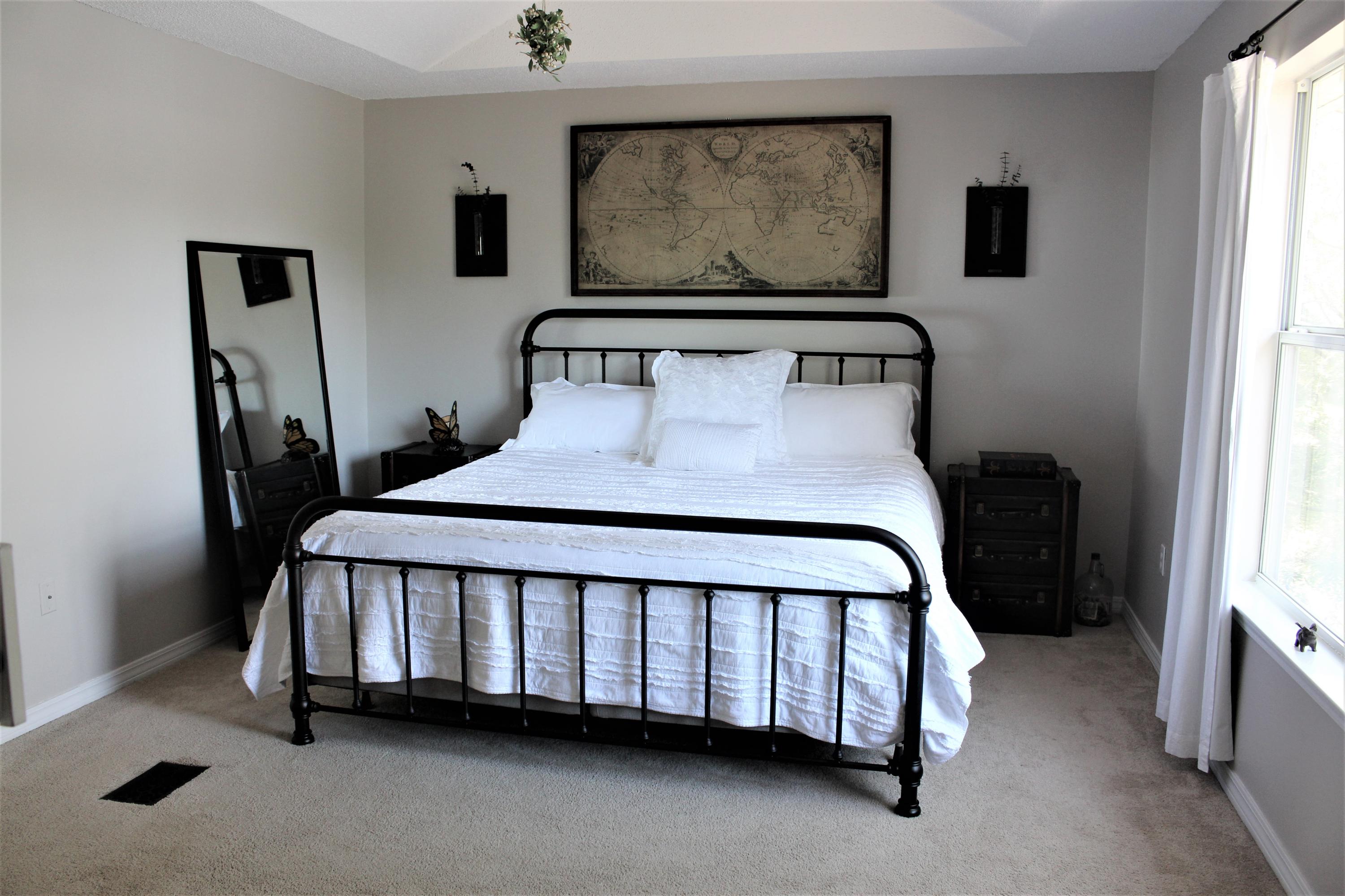 SANDALWOOD - Residential Lease