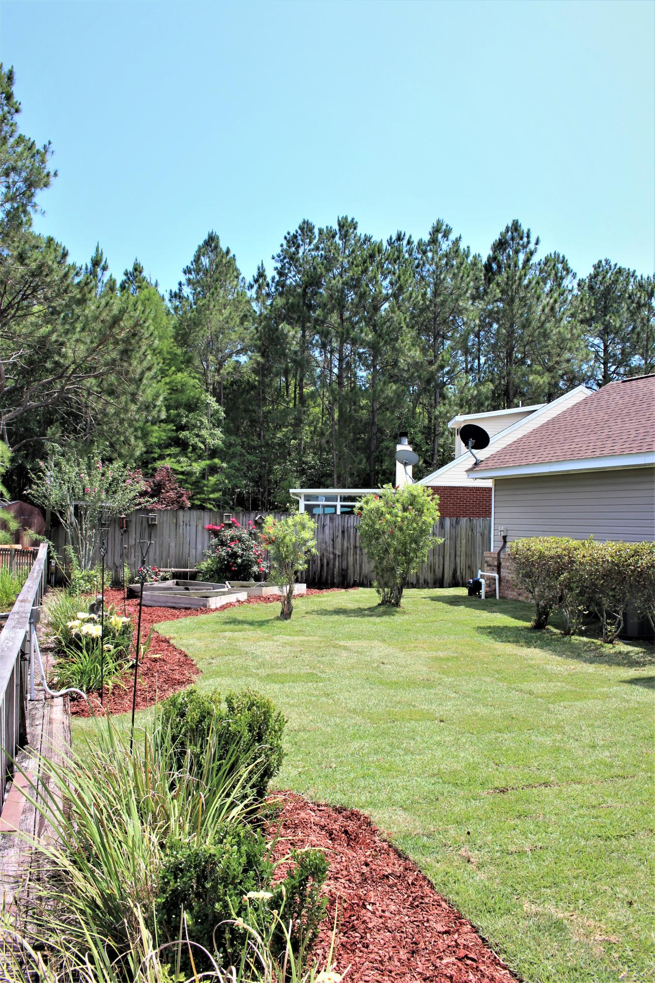 SANDALWOOD - Residential Lease