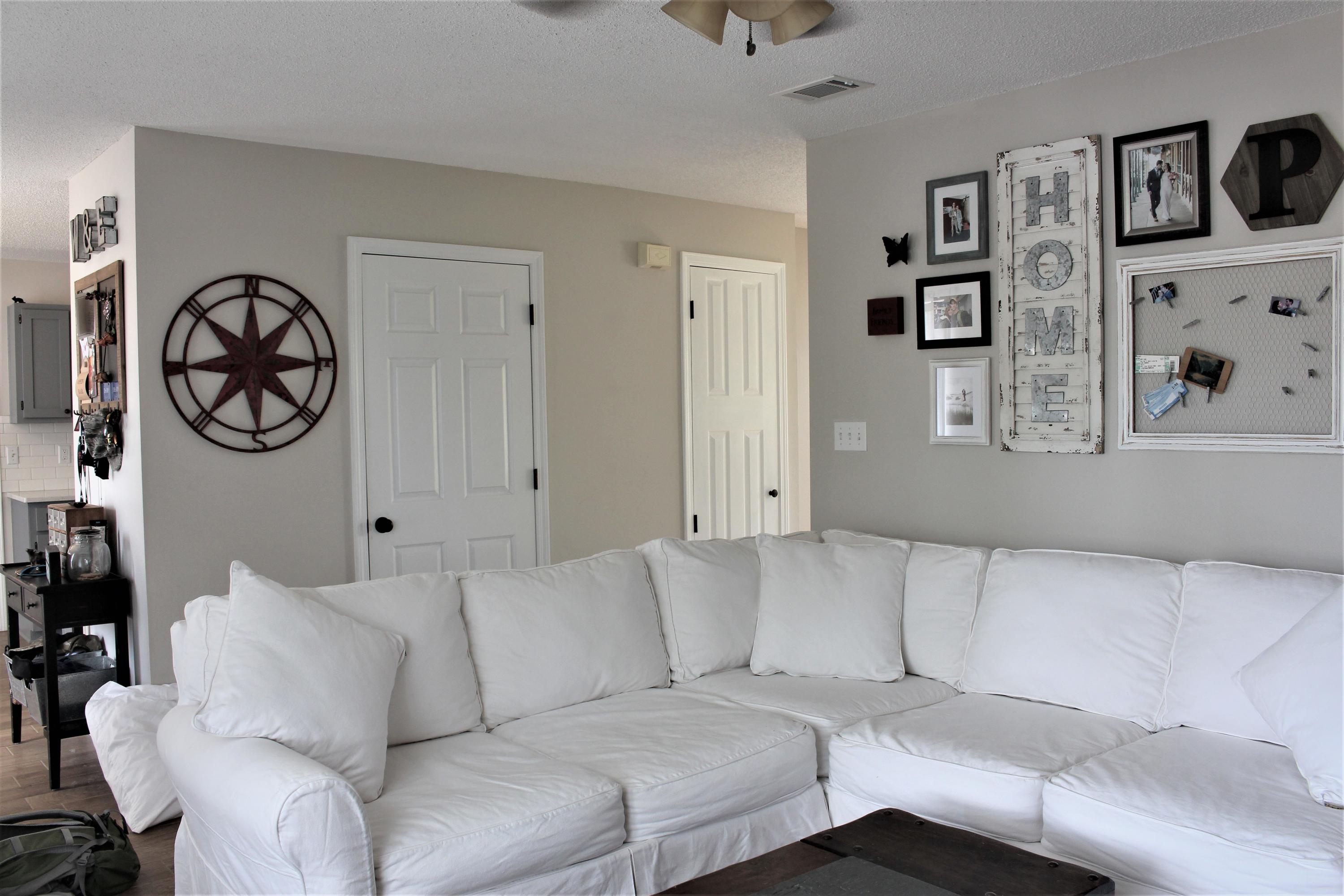 SANDALWOOD - Residential Lease