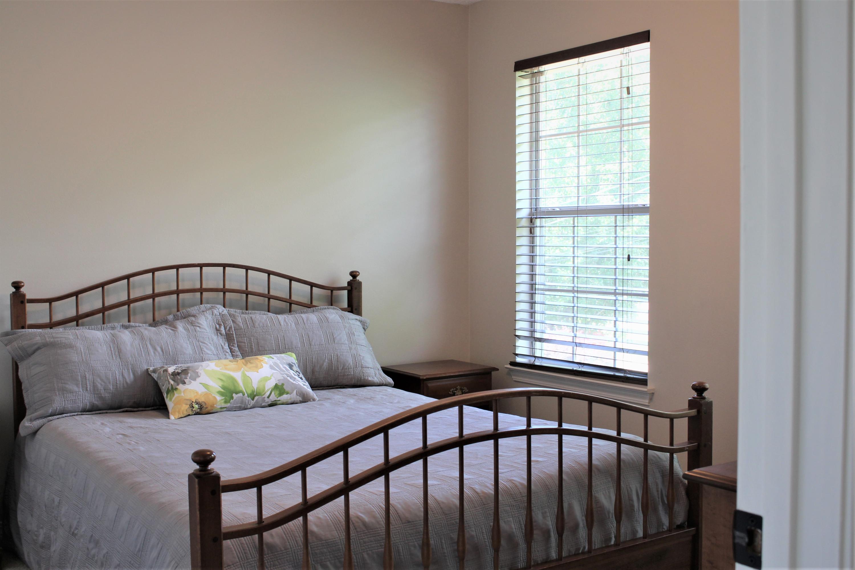 SANDALWOOD - Residential Lease