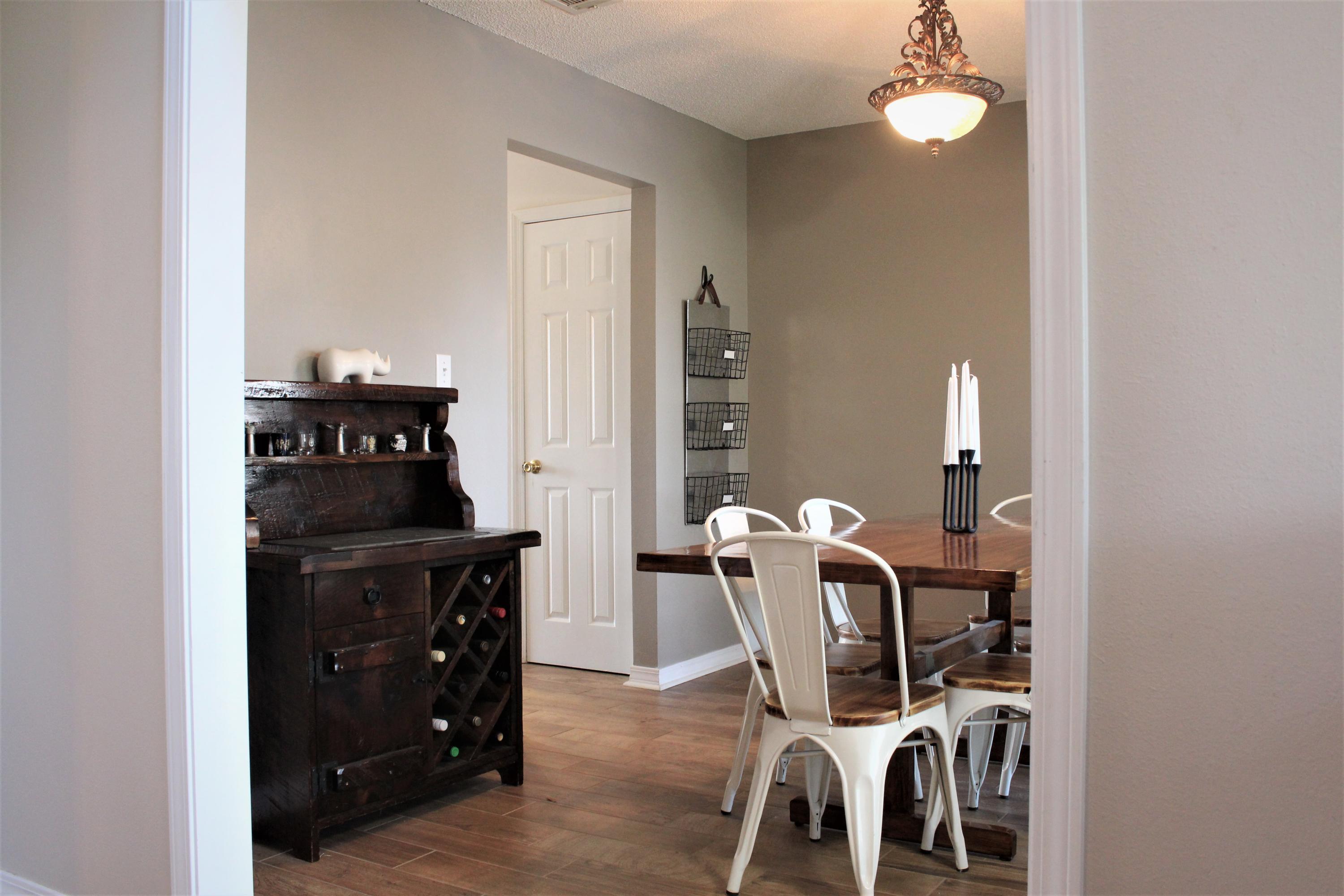 SANDALWOOD - Residential Lease