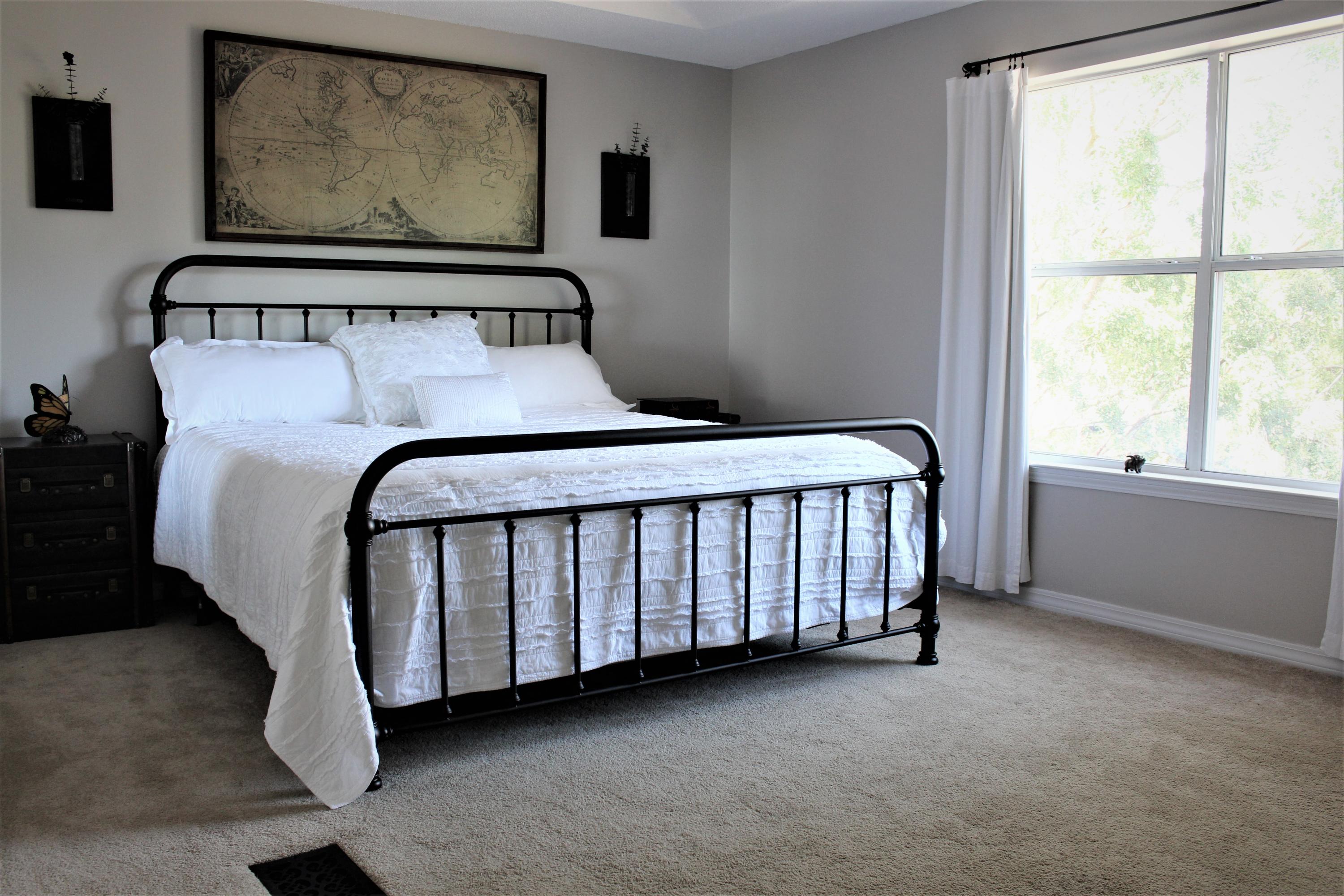 SANDALWOOD - Residential Lease