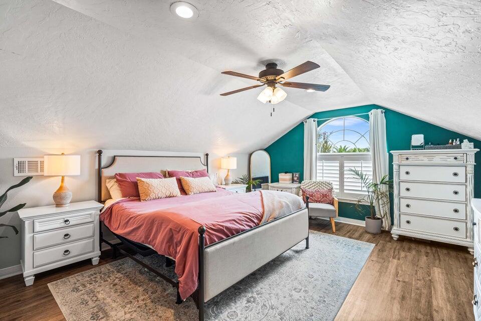 RIDGE WOOD MANOR - Residential Lease