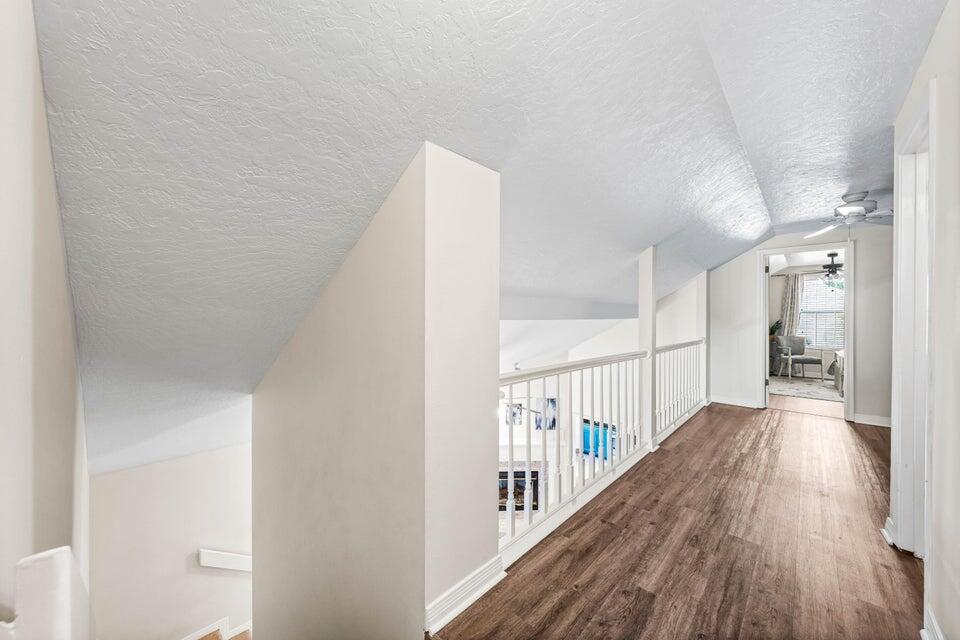 RIDGE WOOD MANOR - Residential Lease