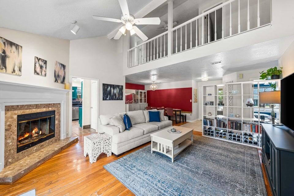 RIDGE WOOD MANOR - Residential Lease