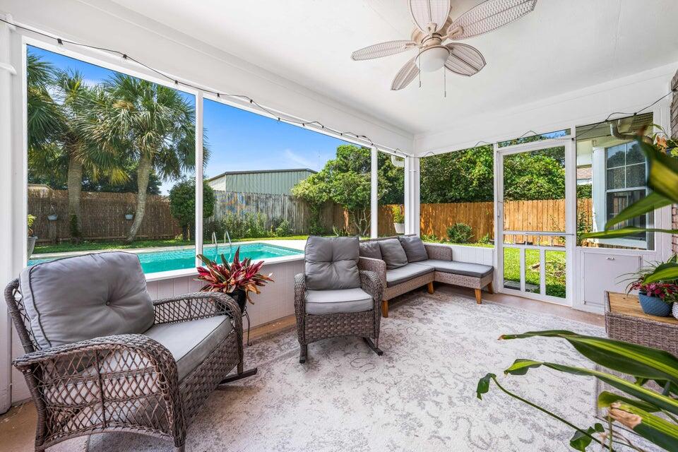 RIDGE WOOD MANOR - Residential Lease