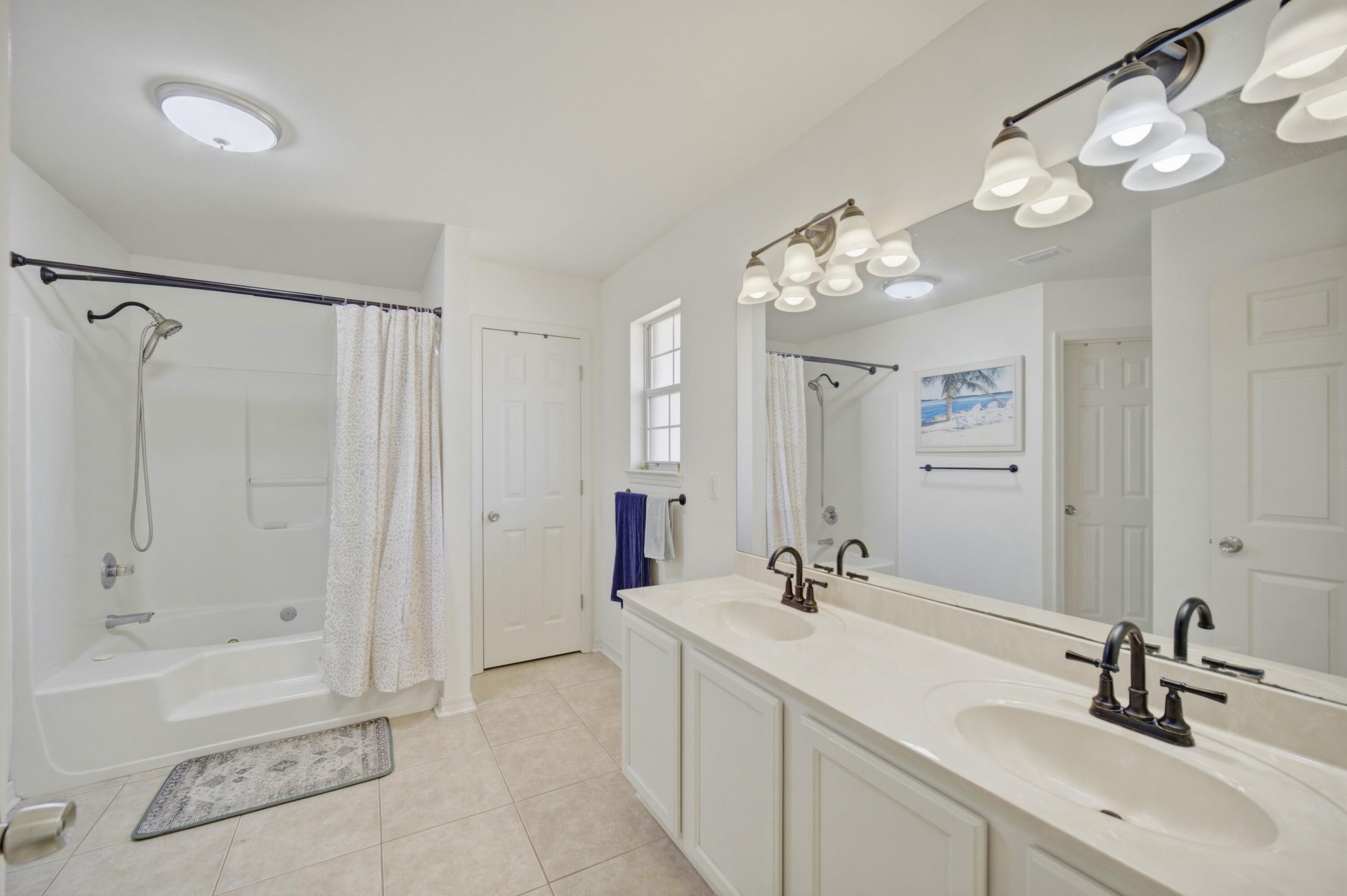 HIDDEN PINES S/D - Residential