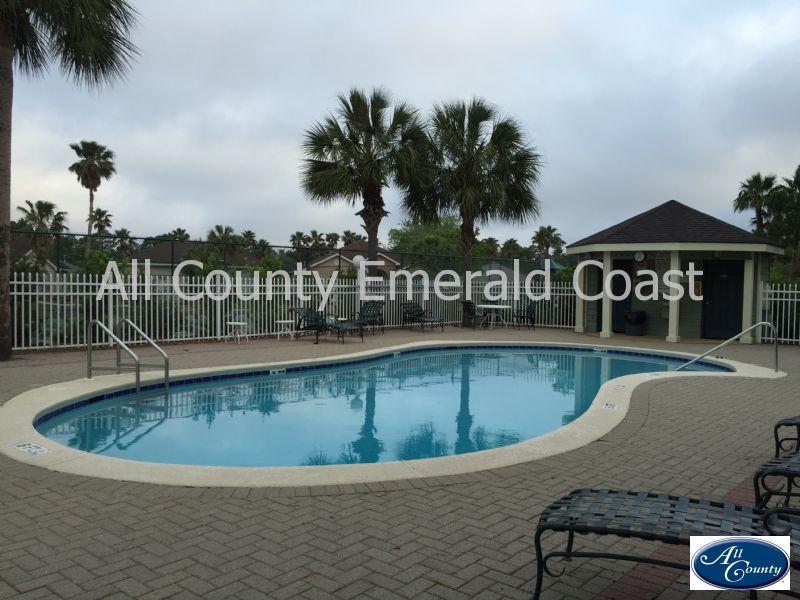 BAYSIDE - Residential Lease