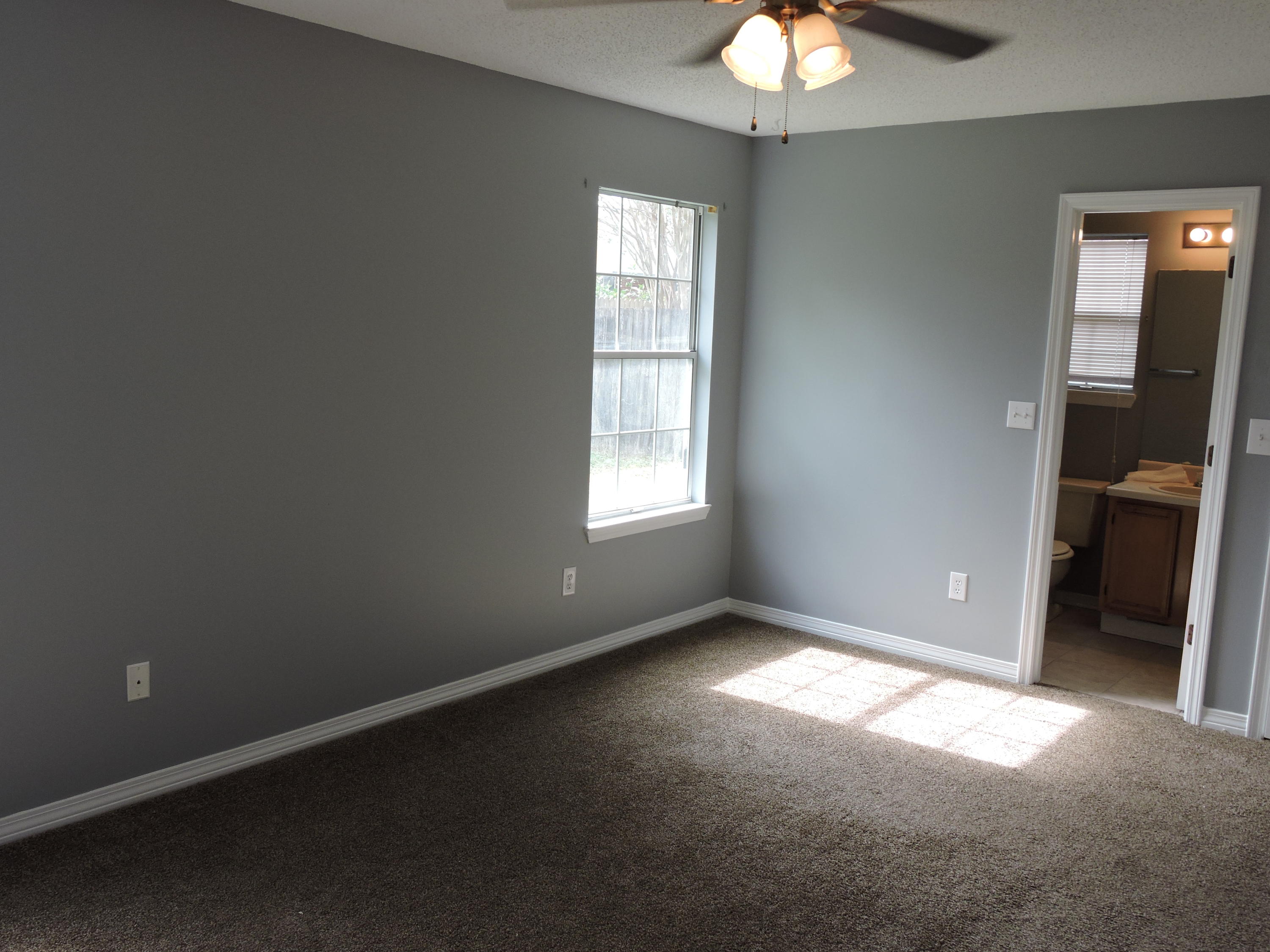 SOUTHWAY ESTATES 1ST ADDN - Residential Lease