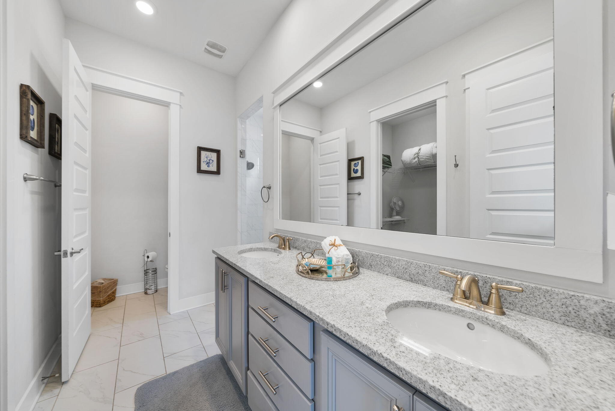 PROMINENCE NORTH - Residential