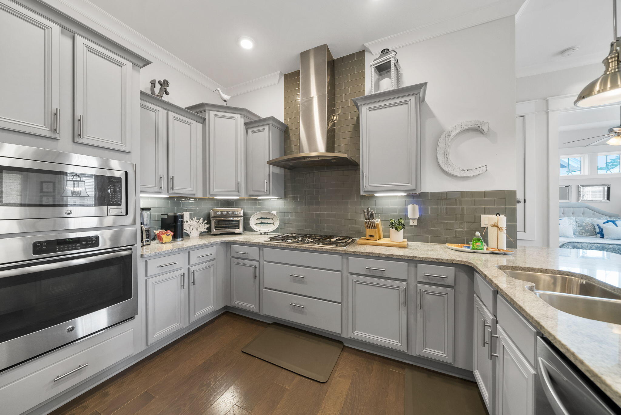 PROMINENCE NORTH - Residential
