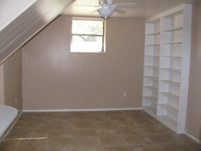 BAYOU WOODS - Residential Lease