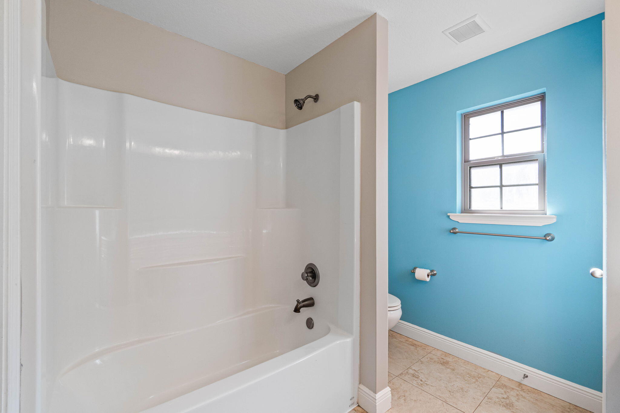 CHIMERA EST - Residential Lease