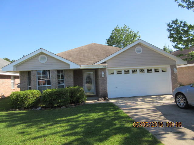 EMERALD VILLAGE S/D - Residential Lease