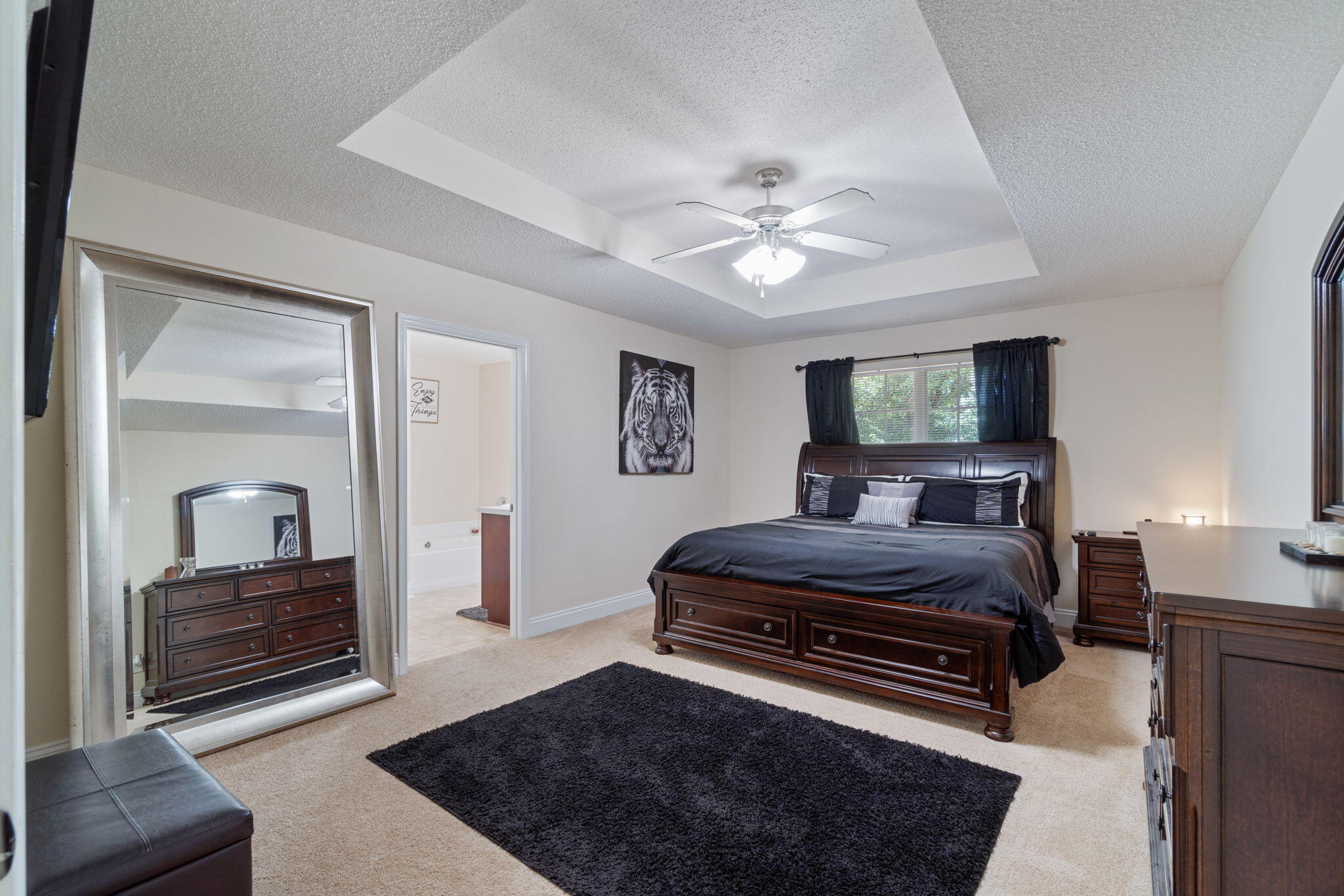WOODBURY FOREST - Residential