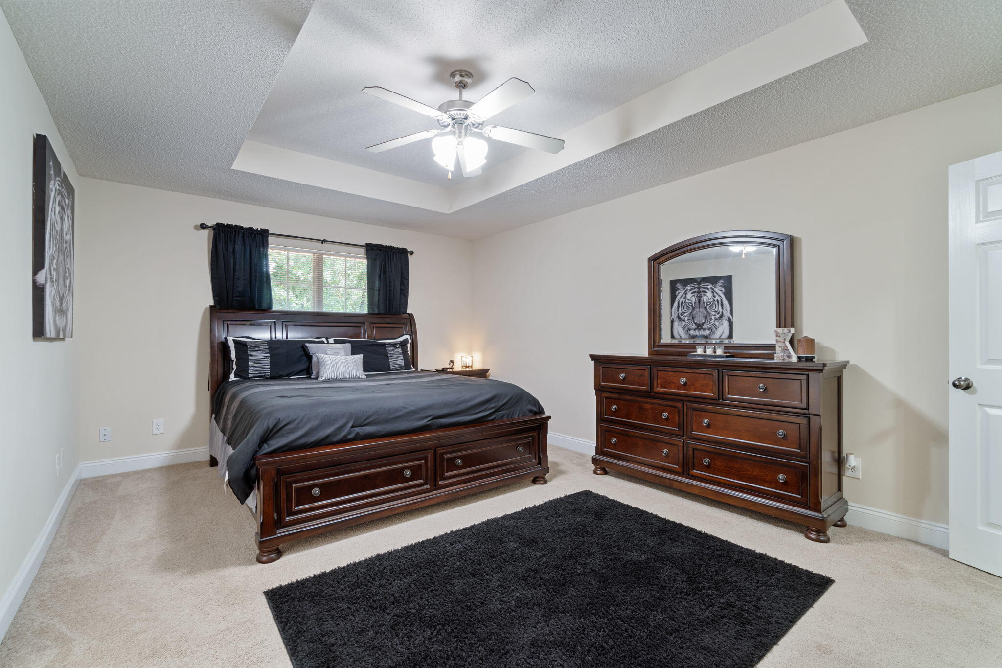 WOODBURY FOREST - Residential