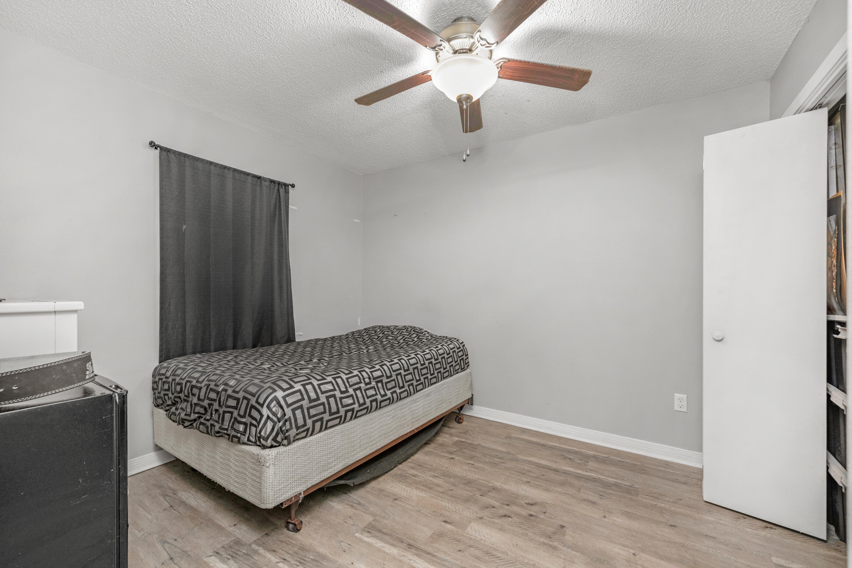 ROBSTON T/H - Residential